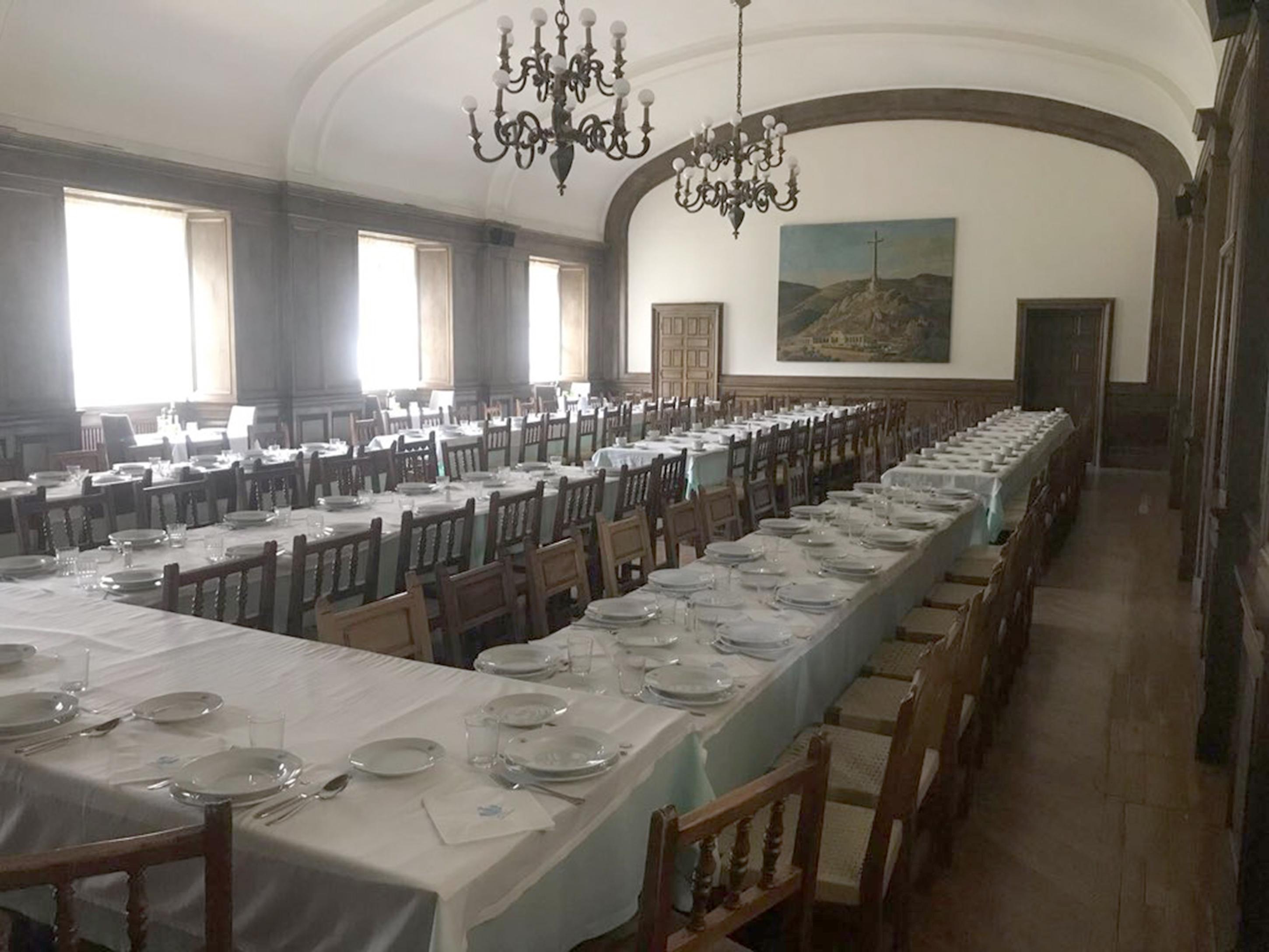 Hospederia Santa Cruz Hotell San Lorenzo de El Escorial Eksteriør bilde