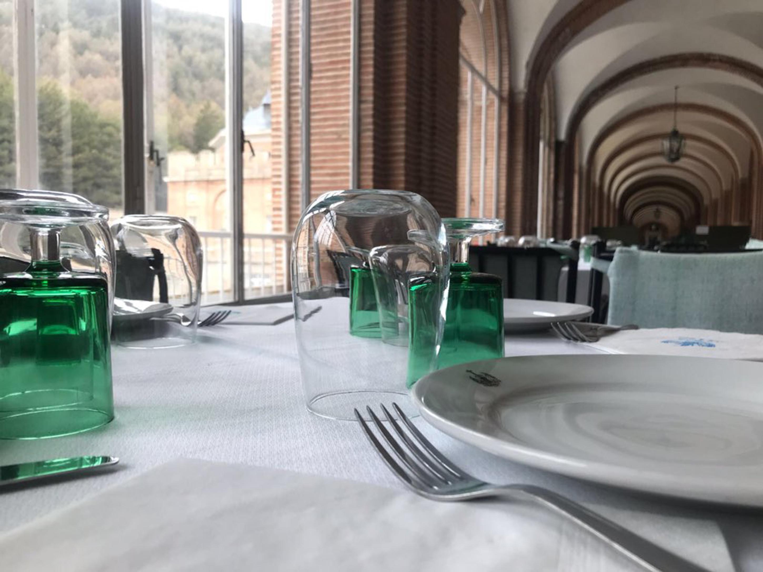 Hospederia Santa Cruz Hotell San Lorenzo de El Escorial Eksteriør bilde