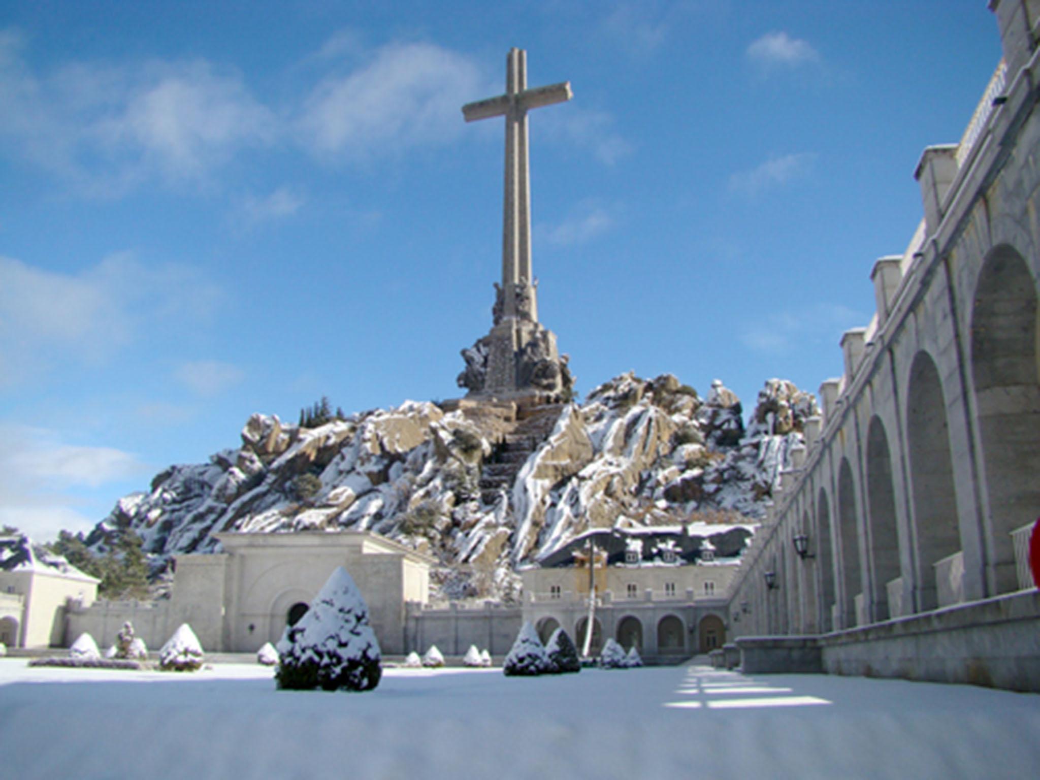 Hospederia Santa Cruz Hotell San Lorenzo de El Escorial Eksteriør bilde