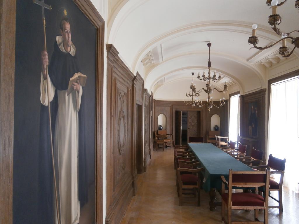 Hospederia Santa Cruz Hotell San Lorenzo de El Escorial Eksteriør bilde