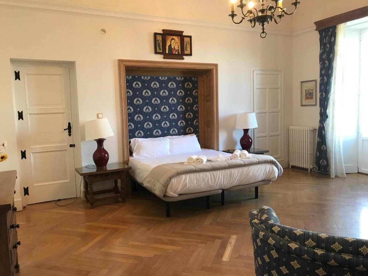 Hospederia Santa Cruz Hotell San Lorenzo de El Escorial Eksteriør bilde