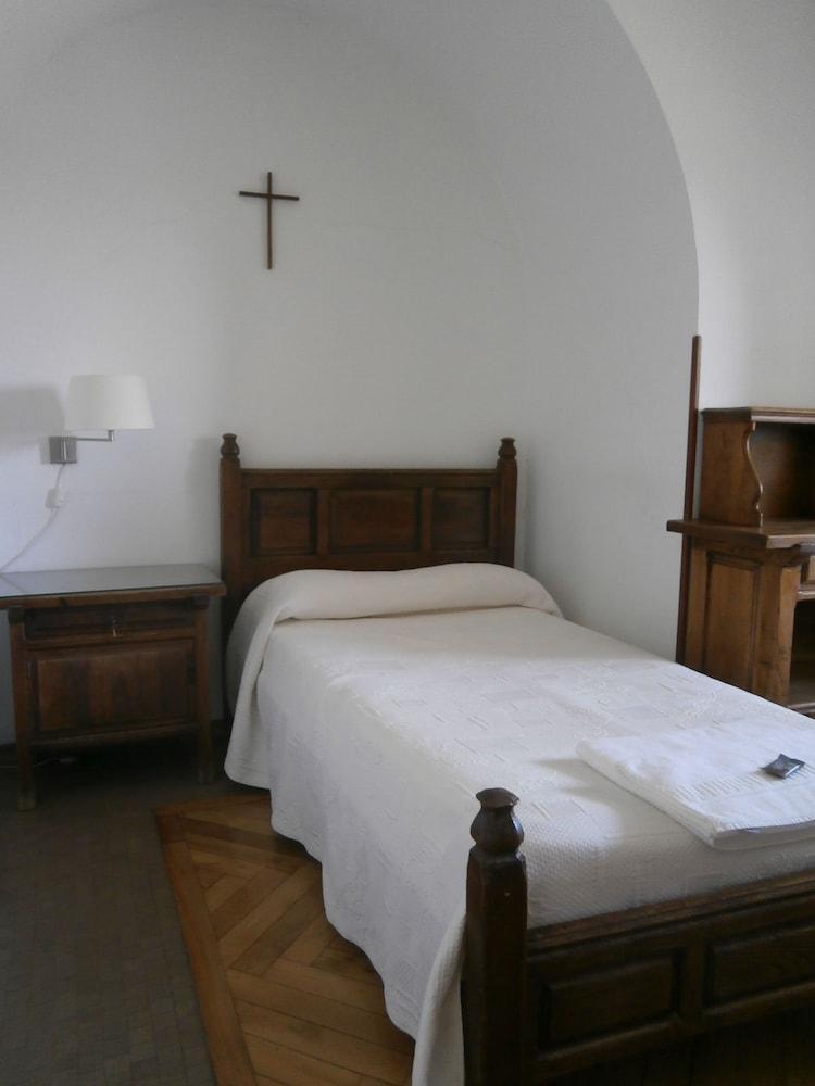 Hospederia Santa Cruz Hotell San Lorenzo de El Escorial Eksteriør bilde